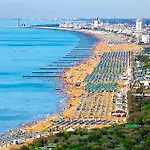 Jesolo Pines Beach House - Host Solution