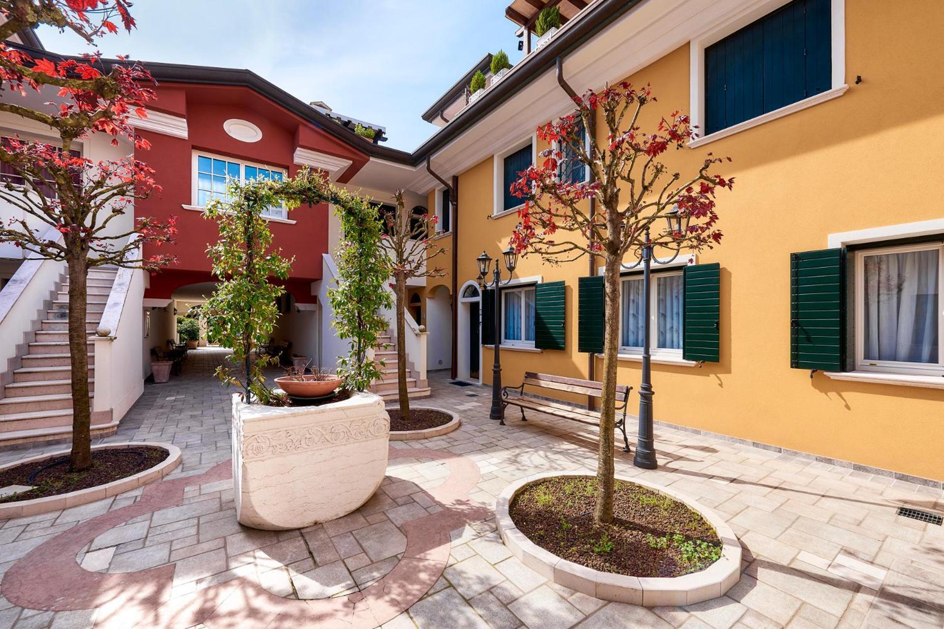 Pines House - Host Solution * Lido di Jesolo