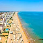 Jesolo Pines Beach House - Host Solution