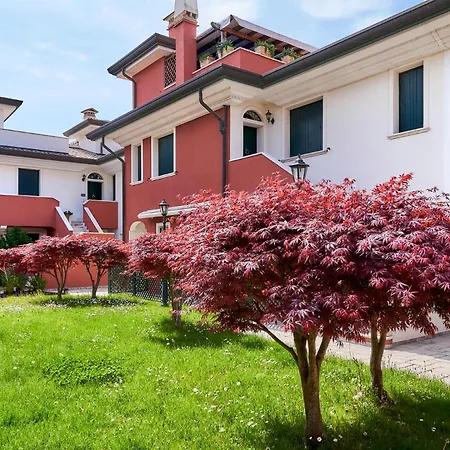 Apartment Pines House - Host Solution Lido di Jesolo