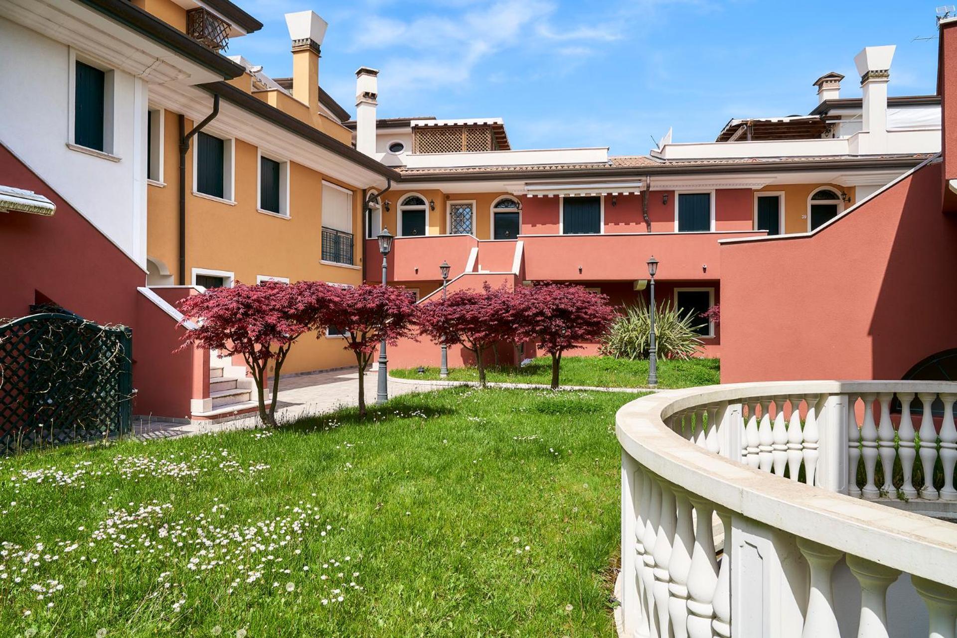 Pines House - Host Solution Lido di Jesolo